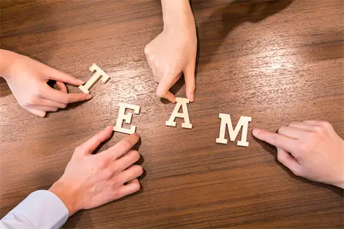 什么材料的电脑最轻松