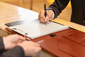 电脑选什么时钟最好