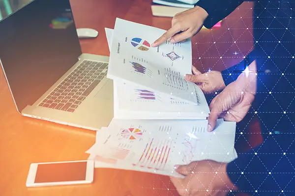 为什么电脑会自动黑屏